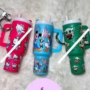 Mini Tumbler Keychain Mickey Friends